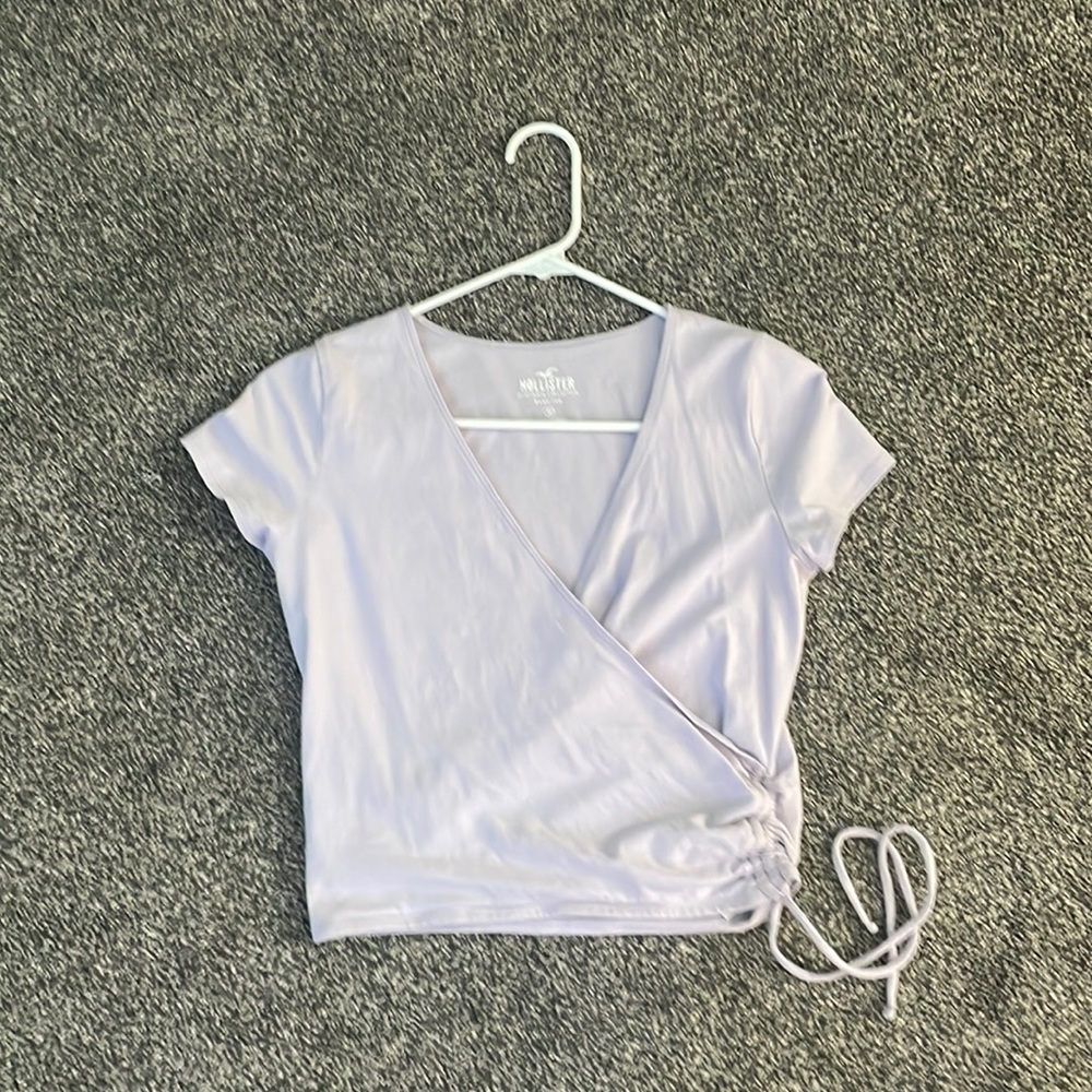 Light Purple Tee (medium) - Hollister